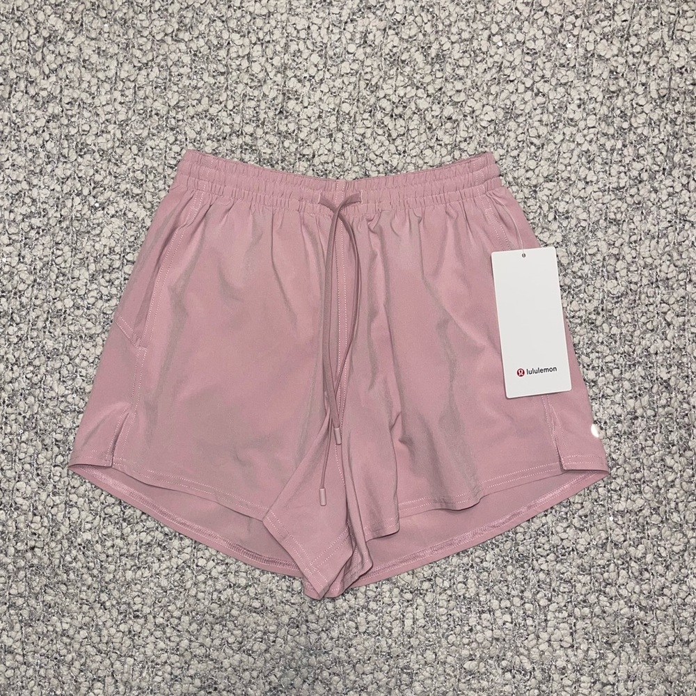 NWT LULULEMON PACE RIVAL HR SHORT